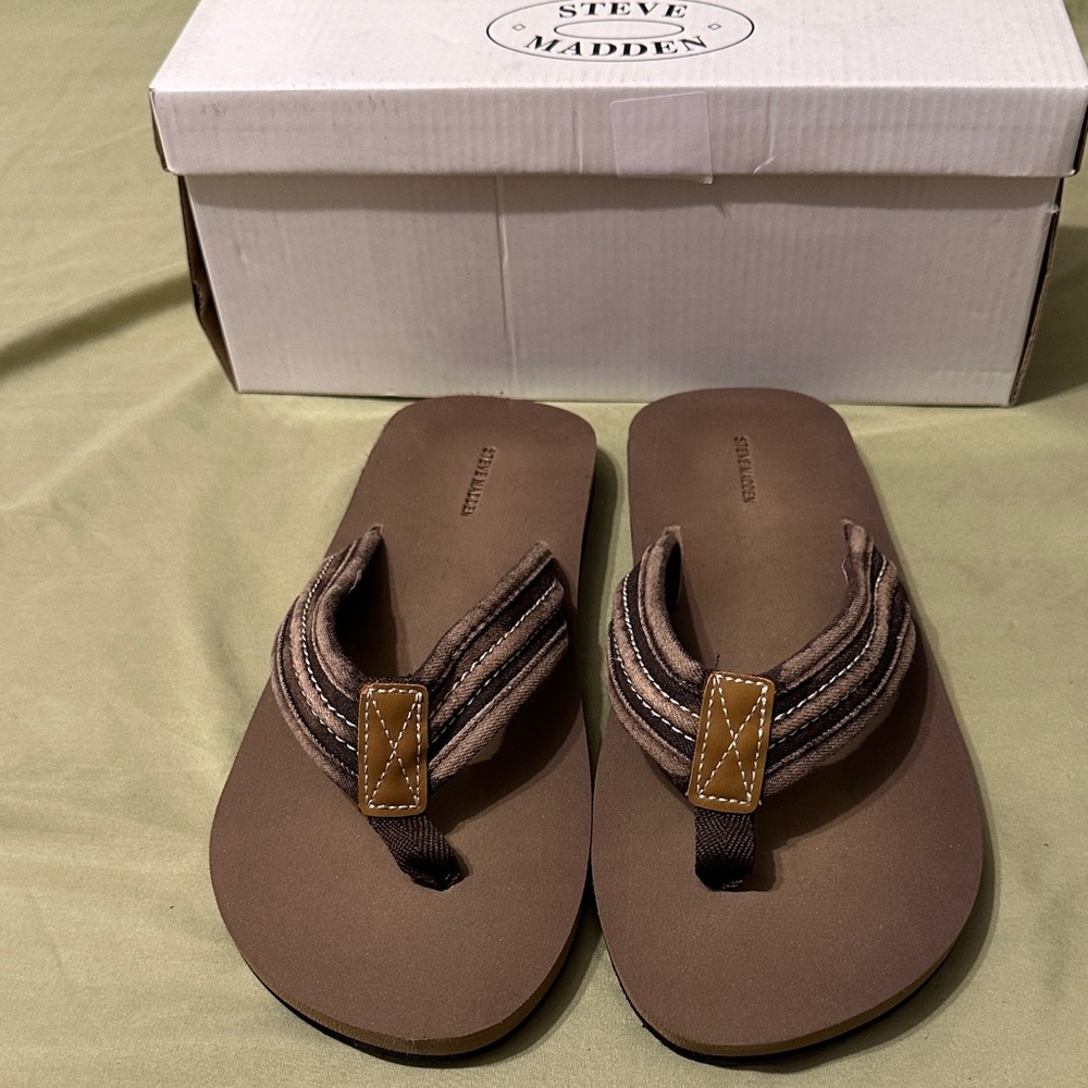 Steve Madden Tan and Brown Sandals